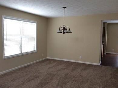 13027 Messina Cir, Fishers, IN 46038 - photo 3