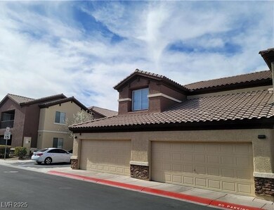 8324 W Charleston Blvd unit 2033, Las Vegas, NV 89117 - photo 2