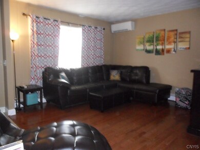 ANOTHER VIEW OF LIVINGROOM