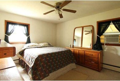 84 Maugers Mill Rd, Pottstown, PA 19464 - photo 5