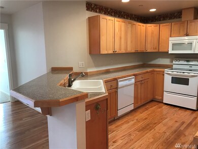 321 E Soderberg Rd unit C8, Allyn, WA 98524 - photo 7