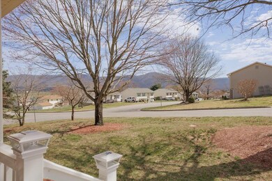 05-174 Ray St_05