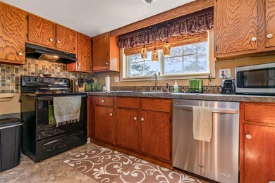 7755 Hunting Swamp Rd, Conway, SC 29527 - photo 5