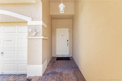 7001 NW 114th Ct, Doral, FL 33178 - photo 6