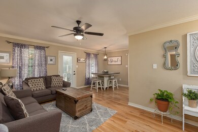 405 Stone Dr, Lufkin, TX 75904 - photo 4