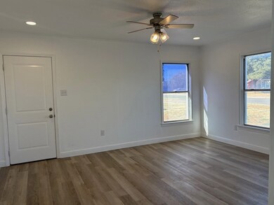 1405 W Kentucky Ave unit B, Midland, TX 79701 - photo 4