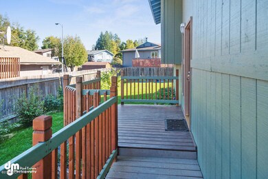 Side Entrance Deck