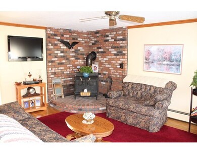 41 Grimard St, Ludlow, MA 01056 - photo 4