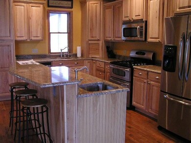 07-1040kitchen2