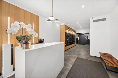 211 Thompson St unit 5C, New York, NY 10012 - photo 2