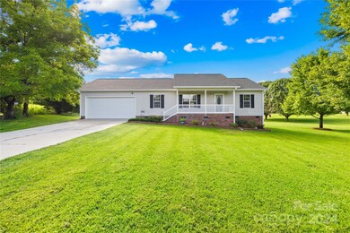 230 Fairdale Rd, Statesville, NC 28625 - photo 4