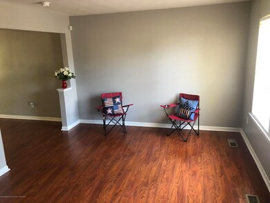 Living Area 2