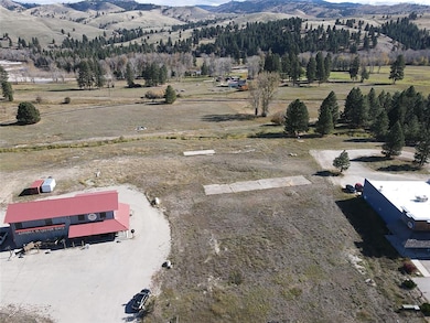 3320 Dvn Ln, Darby, MT 59829 - photo 4