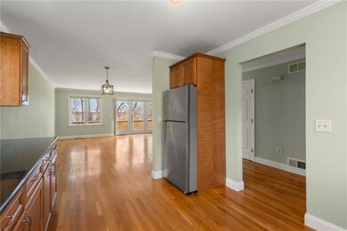 876 Bullocks Point Ave, Riverside, RI 02915 - photo 4