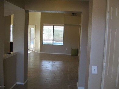 3902 Carol Ann 008