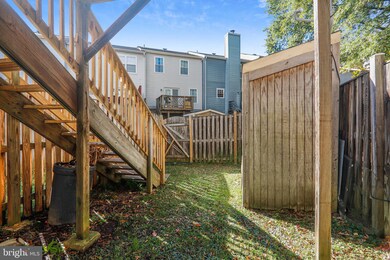 7204 Lost Spring Ct, Lanham, MD 20706 - photo 6