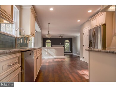 1628 Whispering Woods Dr, Williamstown, NJ 08094 - photo 4