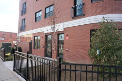 99 Moody St unit 4, Waltham, MA 02453 - photo 3