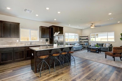 1071 Hogan Rd, Galt, CA 95632 - photo 7