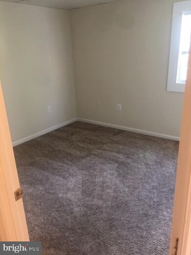 245 E Main St unit 2ND FLOOR REAR, Mechanicsburg, PA 17055 - photo 4