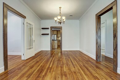 1139 Dunbar St, Houston, TX 77009 - photo 6