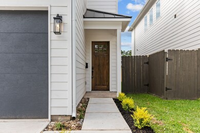 2211 Mansfield St, Houston, TX 77091 - photo 4