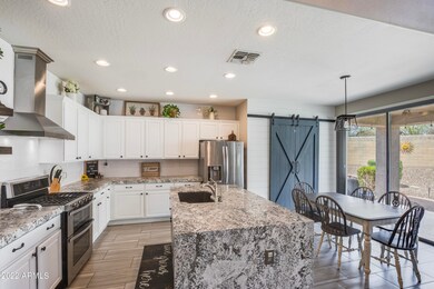 2102 W Hemingway-14