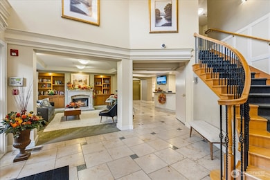 Lobby with concierge service