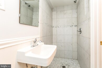 404 Old Trail, Baltimore, MD 21212 - photo 6