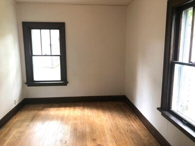 306 Oak Crest St, Waukegan, IL 60085 - photo 7