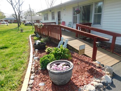 112 W Proctor St, Sturgeon, MO 65284 - photo 4