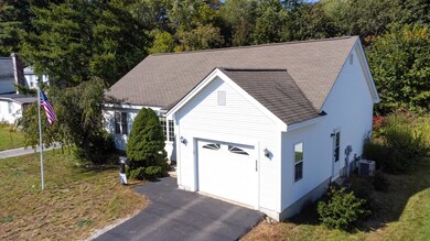 319 Lake St, Nashua, NH 03060 - photo 2