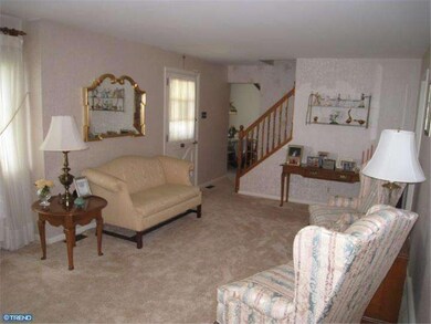 5 Curtis Ct, Stratford, NJ 08084 - photo 4