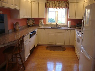 7 Debs Hill unit 7, Yarmouth, MA 02675 - photo 2