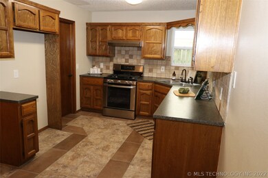 New tile, new counters, new back splash and new ap