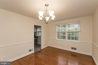 127 Brandon Rd, Baltimore, MD 21212 - photo 4