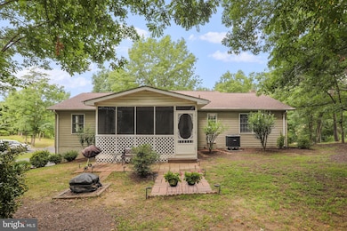 110 Lakewood Dr, Stephens City, VA 22655 - photo 4