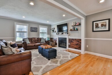 39 Chase St, Danvers, MA 01923 - photo 7