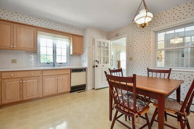 31 Kevin Dr, North Dartmouth, MA 02747 - photo 6
