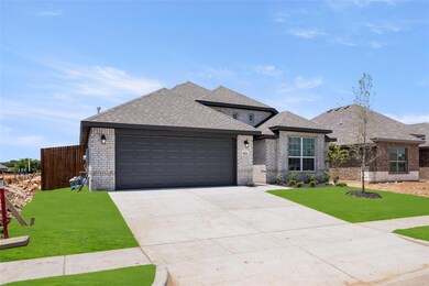 911 Eloise Ln, Cleburne, TX 76033 - photo 2