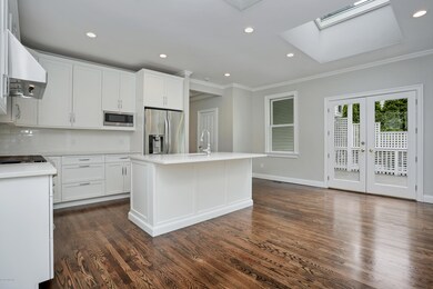 30 Lockwood Dr, Old Greenwich, CT 06870 - photo 5