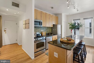 1669 Columbia Rd NW unit 415, Washington, DC 20009 - photo 3