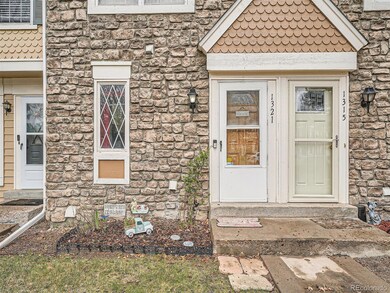 1321 S Idalia St, Aurora, CO 80017 - photo 2