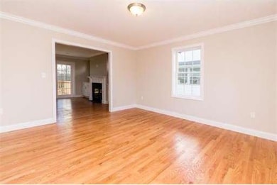 12 Van Vechten St, Waltham, MA 02452 - photo 7