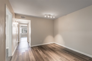 818 University Ave unit 8, Huntsville, TX 77320 - photo 5