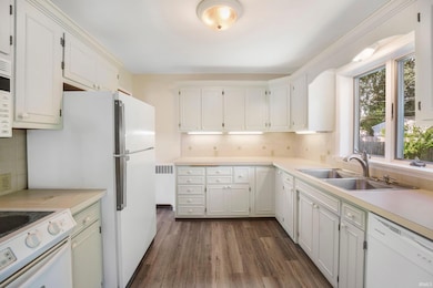 128 Manor Ave, Elkhart, IN 46516 - photo 6