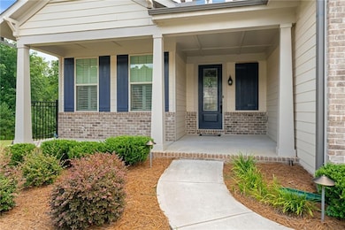 272 Silver Ct, Hoschton, GA 30548 - photo 7