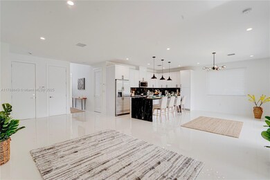 Open concept kitchen, dinning and family room