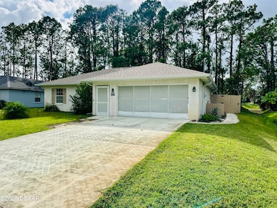 26 Princess Ruth Ln, Palm Coast, FL 32164 - photo 2