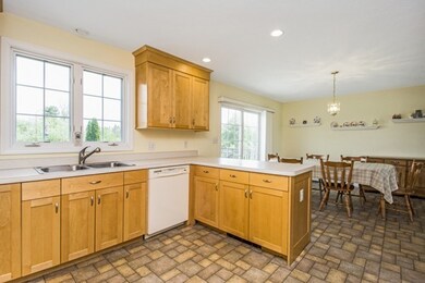 61 Moffett St, Lancaster, MA 01523 - photo 7